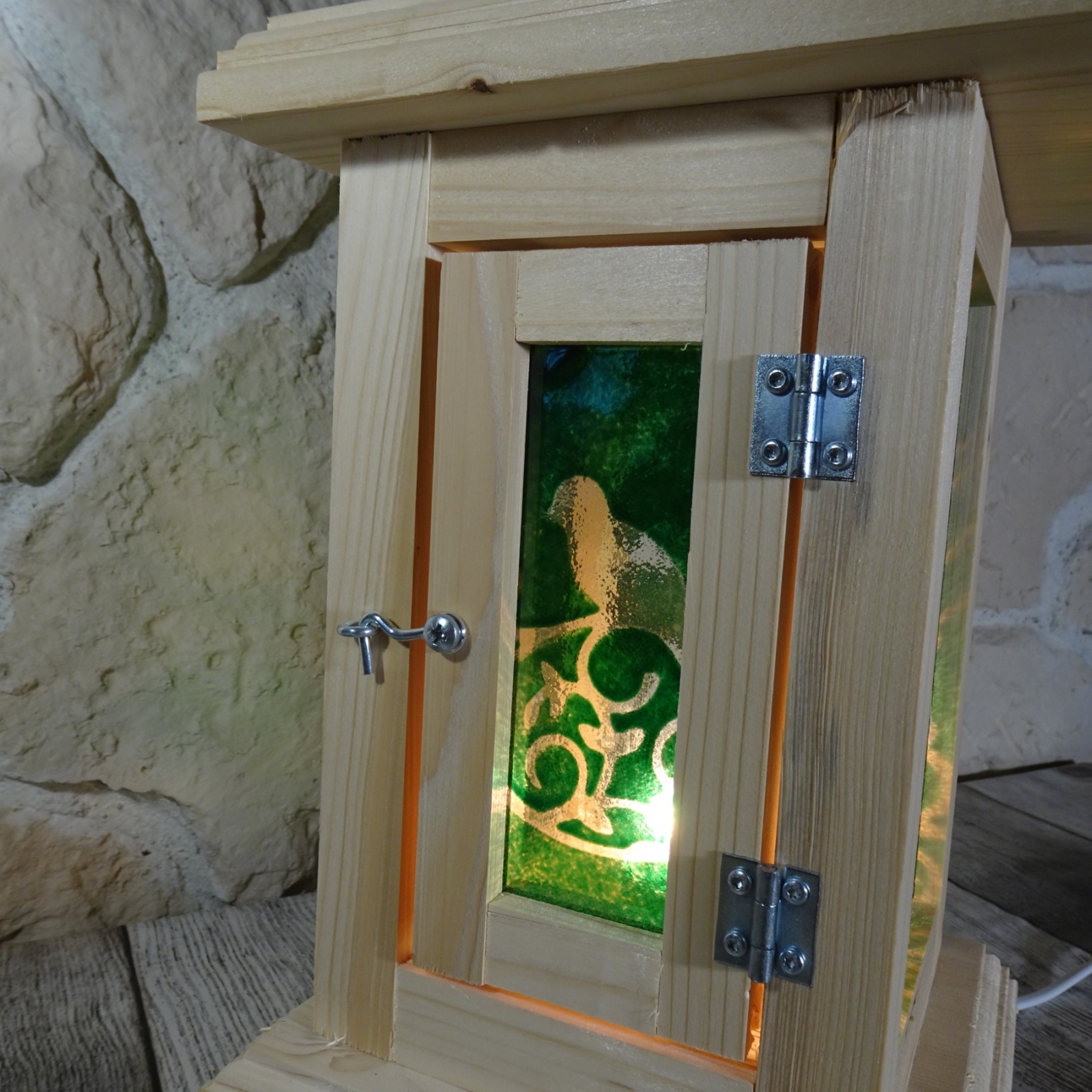 Einzigartige Holzlaterne mit Fusing Glas grün 6