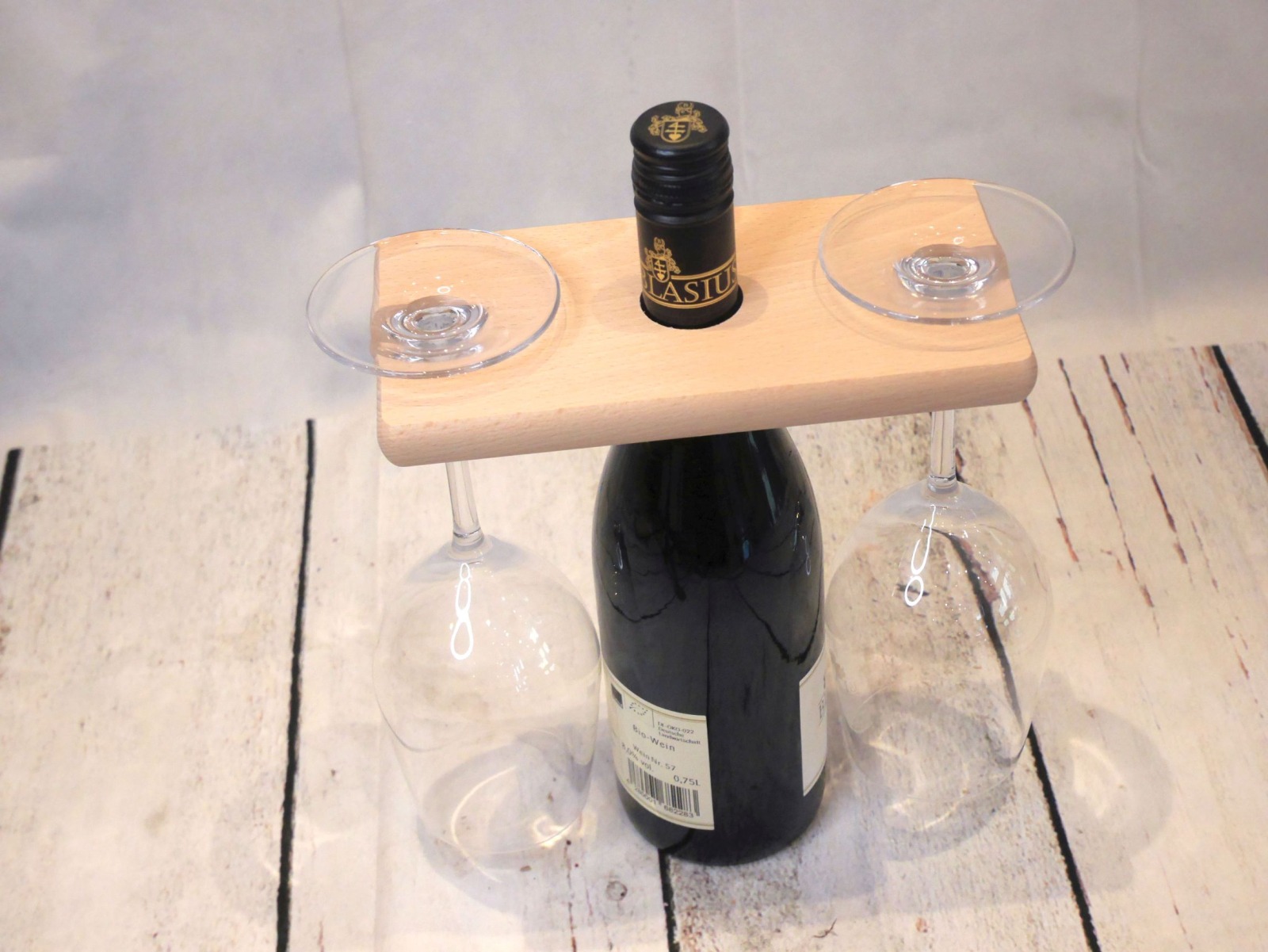 Weinglashalter aus Holz mit Flaschen-Halterung für 2 Gläser und eine Weinflasche