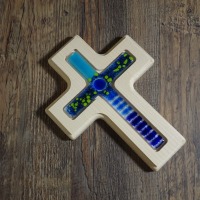 Holzkreuz mit Fusingglas in blau und grün, Kreuz aus Ahorn 6