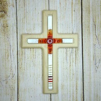 Holzkreuz mit Fusingglas in weiß und rot Kreuz aus Ahorn