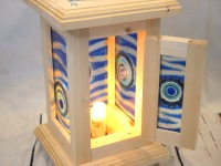 Einzigartige Holzlaterne mit Fusing Glas blau 5