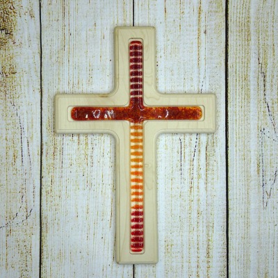 Holzkreuz mit Fusingglas in rot und orange, Kreuz aus Ahorn - Unikat aus Holz- und Glaskunst