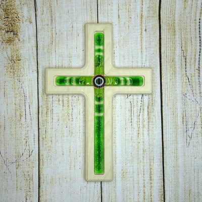 Holzkreuz mit Fusingglas in grün, Kreuz aus Ahorn - Unikat aus Holz- und Glaskunst