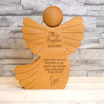Engel aus Holz mit persönlicher Gravur