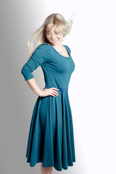 Organic dress Vrida smaragd/ blue 2