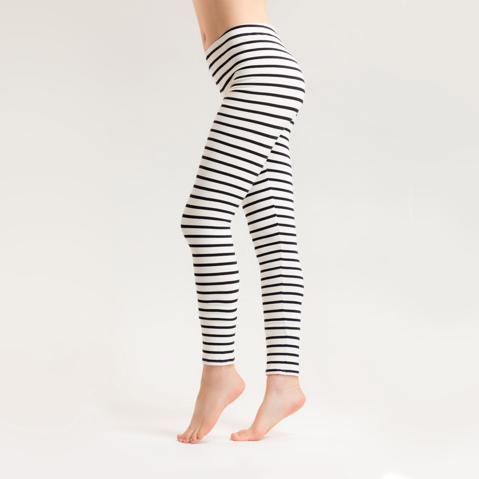 Striped leggings