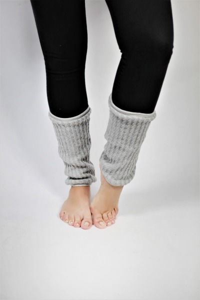 Organic knitted gaiters grey