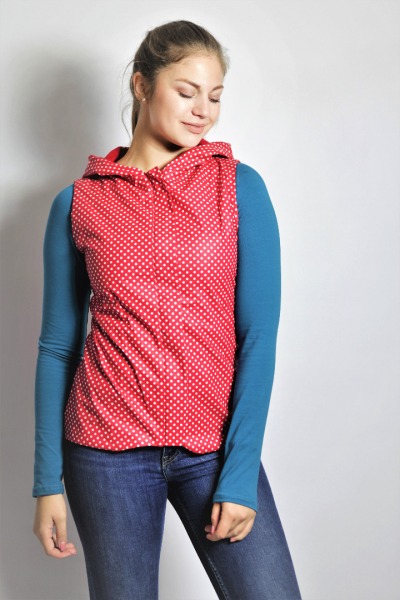 Organic vest Norde white dots on red - size XS