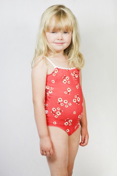 Organic swimsuit Madri Petite daisy choral