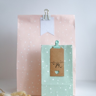 Geschenktüte mit Blockboden Mix/White Confetti - 3 Größen