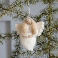 Handgefilzter Engel aus Schurwolle - Ein zauberhafter Blickfang für dein Zuhause