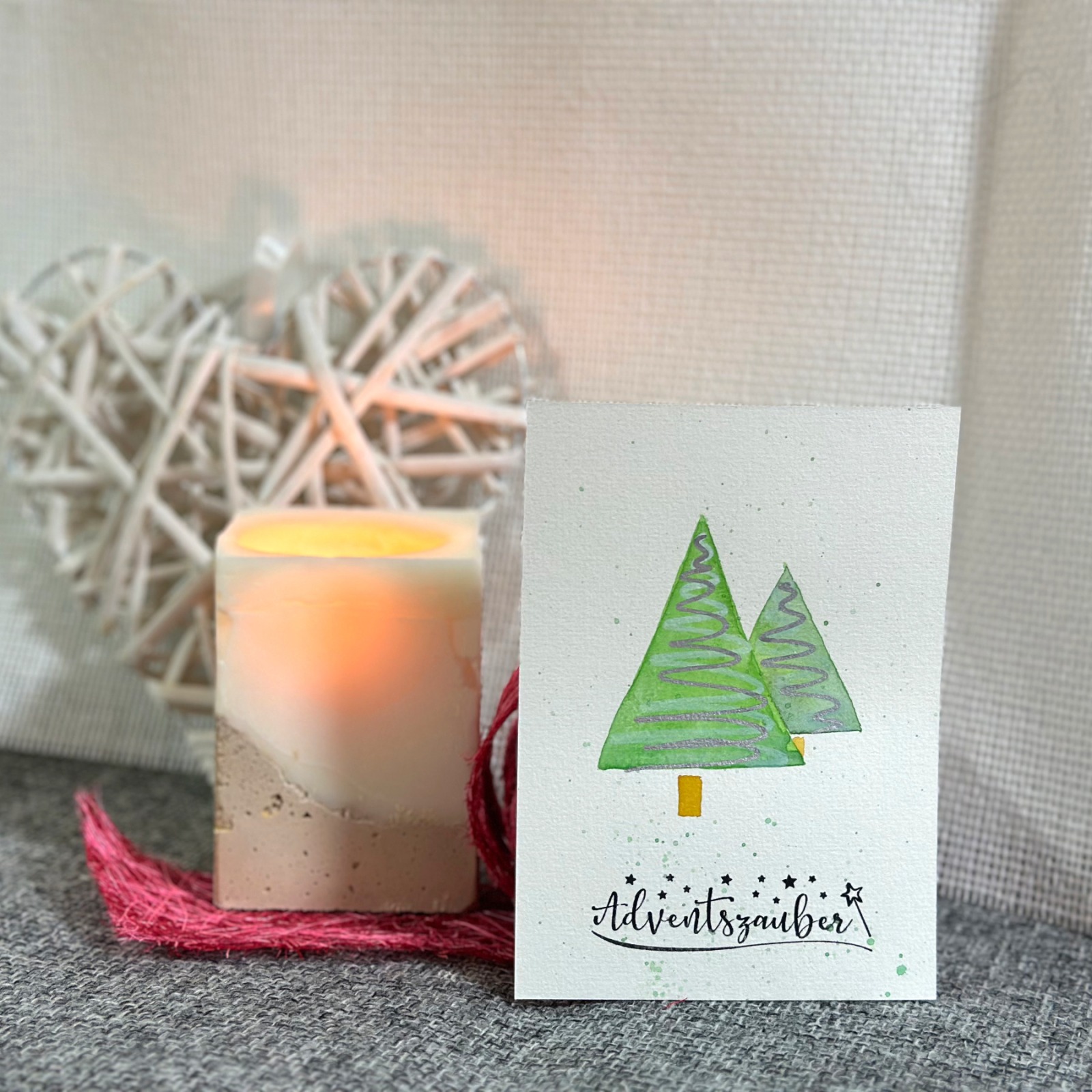 Schöne minimalistische Weihnachtskarte -