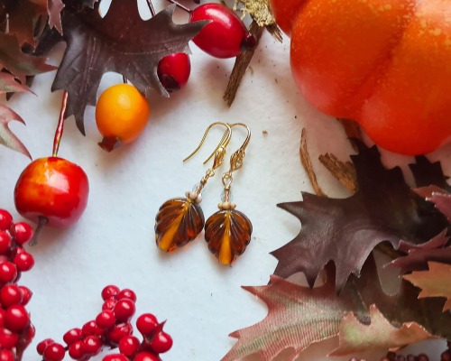 Versandfertig - Ohrringe vergoldet Herbstlaub braun gold