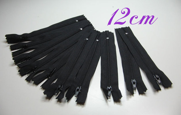 10 x 12cm schwarze Reißverschlüsse