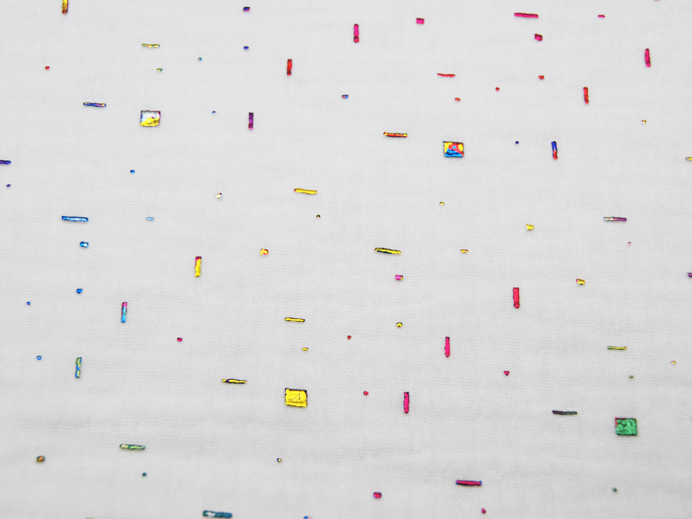 REST Musselin - Multicolour Foil - Bunter Glitzer auf Weiß 085 m 3