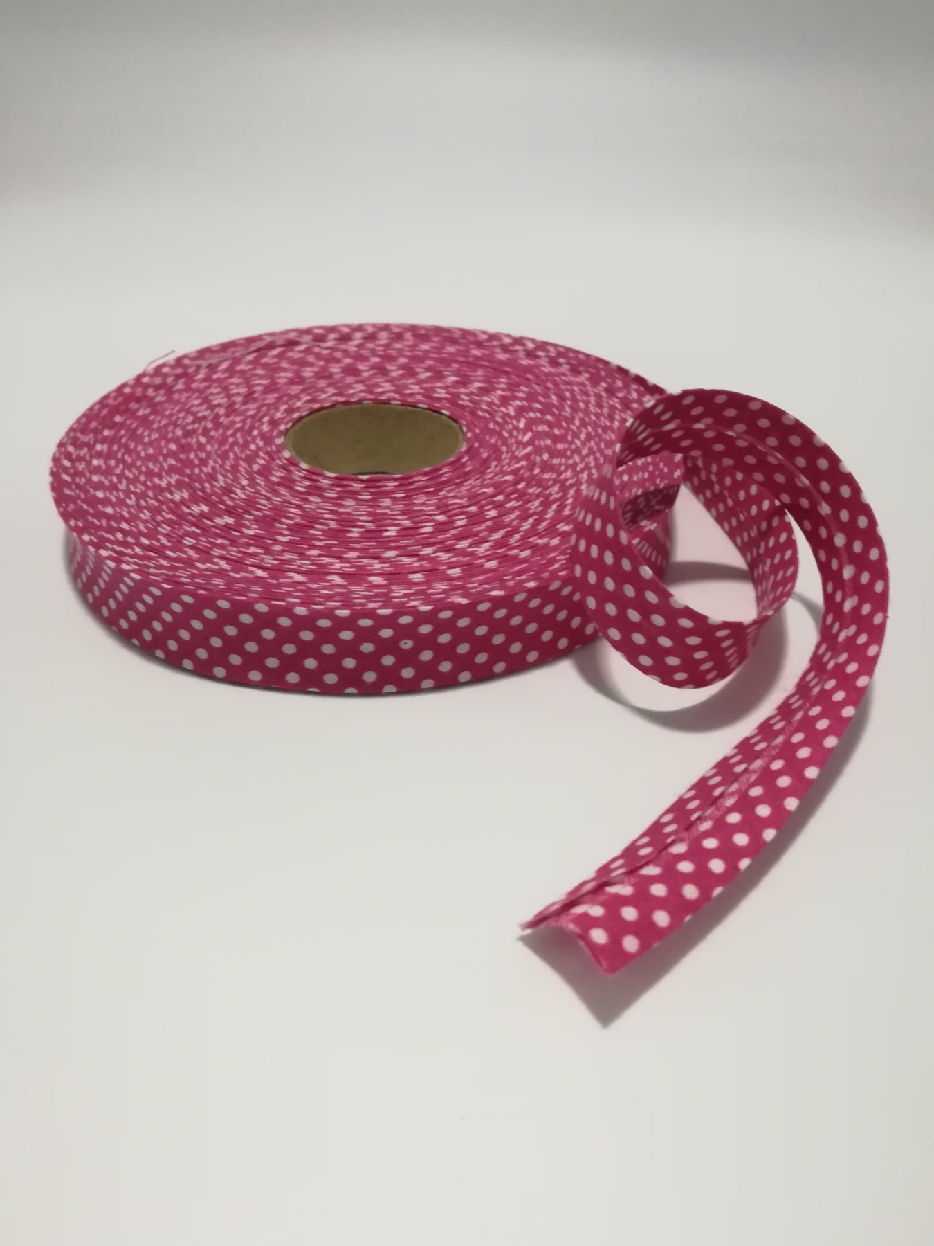 Schrägband 1 Meter in Pink mit weißen Punkten