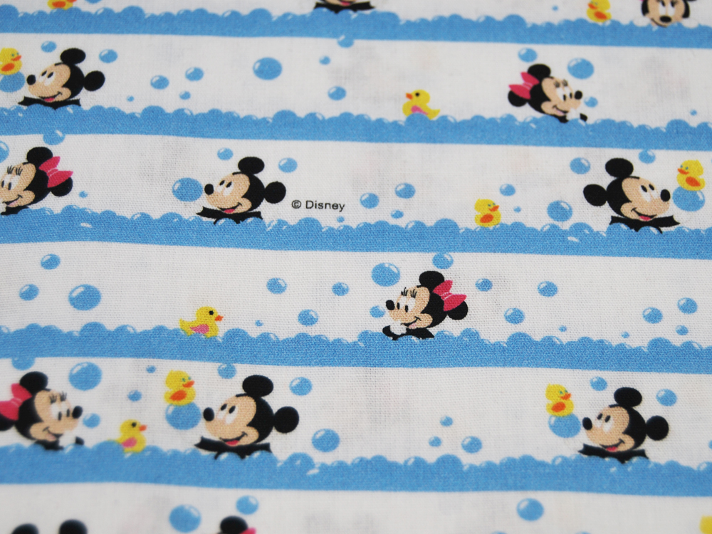 Baumwolle - Mickey und Minnie Mouse in der Badewanne 0,5m 2
