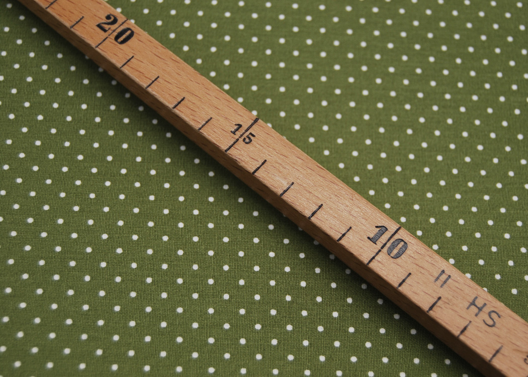 Beschichtete Baumwolle - Petit Dots auf Grün / Green - 50x145cm 3