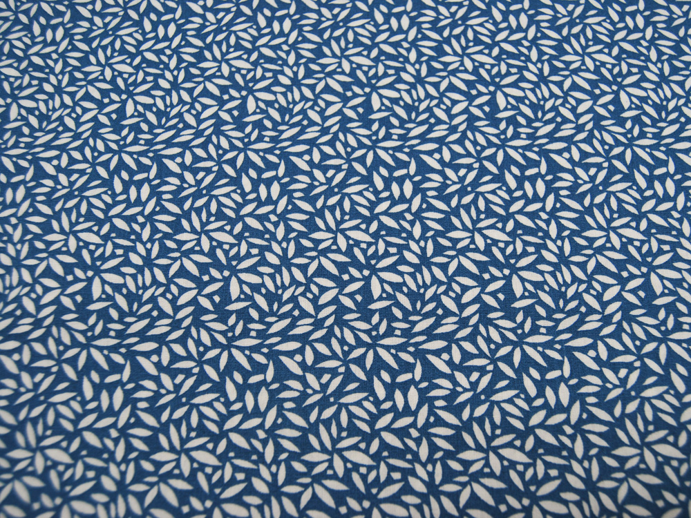Baumwolle - Blumenmuster in Blau und Weiß 05 Meter 3