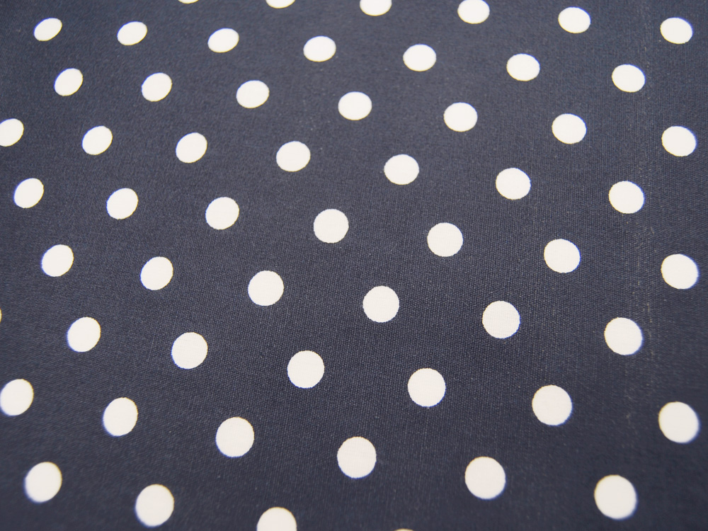 Beschichtete Baumwolle - Weiße Dots auf Dunkelblau - 50 cm 3