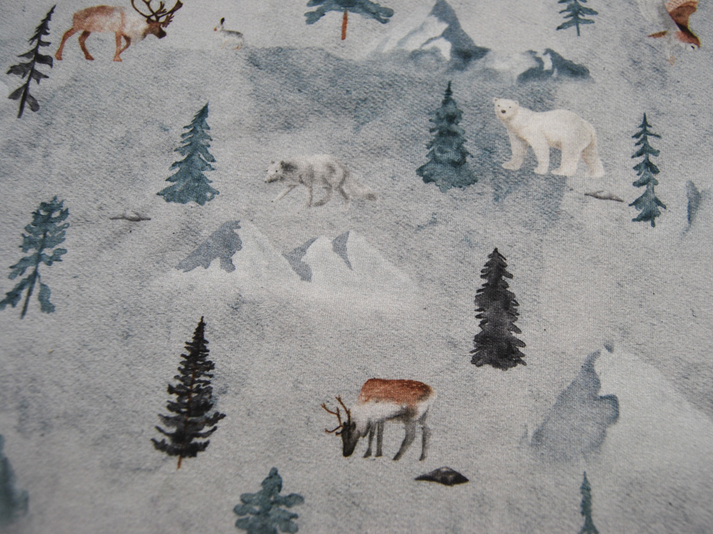 JERSEY - Winter Animals - Tiere auf Hellgrau 05m 5
