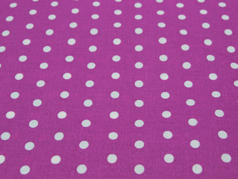 Beschichtete Baumwolle - Leona - Dots auf Beere - 50 x 145cm