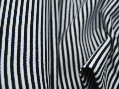 Bündchen - Ringelbündchen - Schwarz - Weiß - 50 cm im Schlauch - Elastisches gestreiftes Bündchen