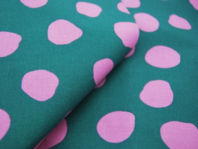 Beschichtete Baumwolle - Dots and Stripes - Rosa Punkte auf Dunkelgrün/Petrol 0,5 m