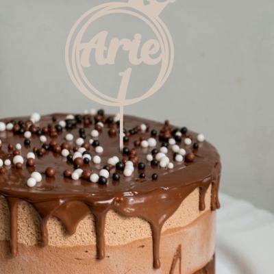 Caketopper Krone mit Geburtstags Zahl - Personalisiert mit Name