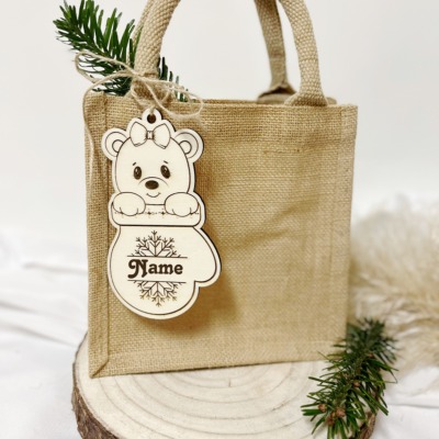 Holz Anhänger Teddy personalisiert mit oder ohne Jute Tasche