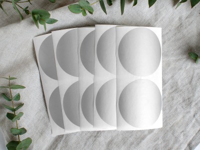 50 Rubbeletiketten Kreis 6 cm | große Rubbelaufkleber SILBER, rund - Sticker Rubbellose Rubbelkarte