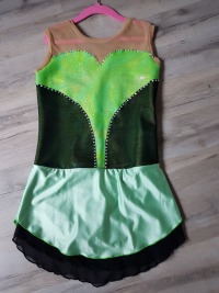 Einzigartiges Kürkleid in Grün-Schwarz mit Rückendetail - Größe 146 erhältlich 4