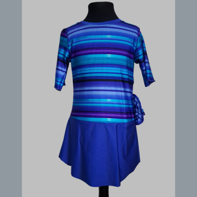 Kürkleid Streifen für Mädchen in Royal-Blau für Größe 134-140: Stilvoll und Bequem -