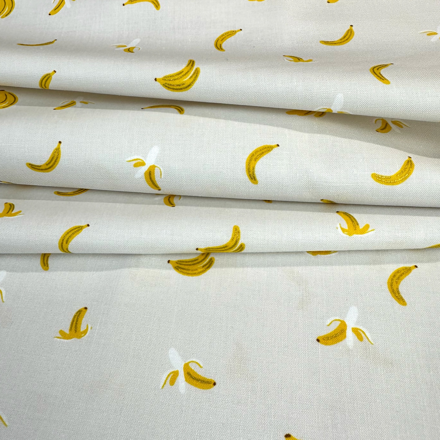 Rifle Paper Co. Orchard Bananas in Cream METALLIC Baumwollstoff 6