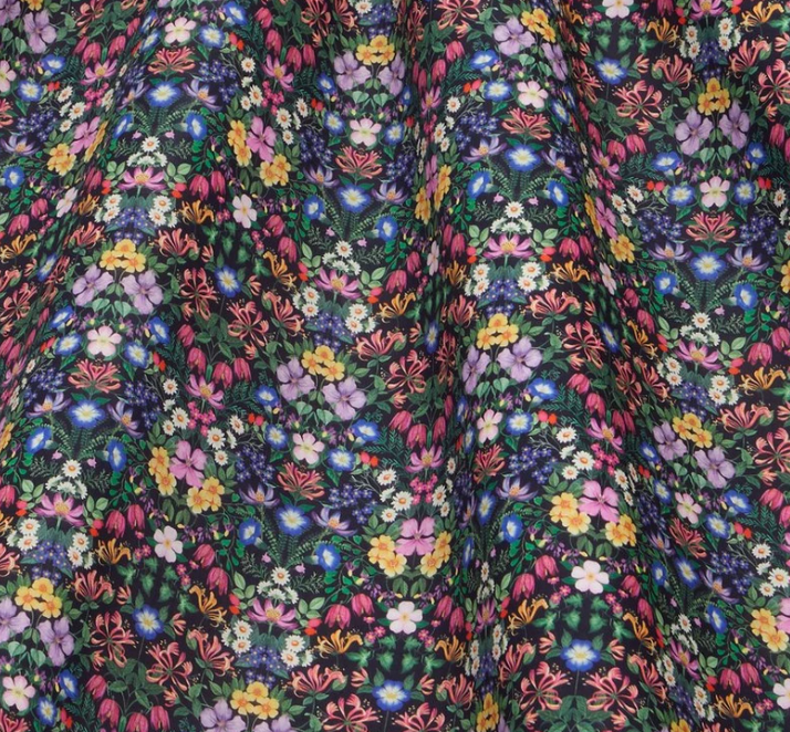 Liberty London Fabrics MARY PATRICIA 1 A/W 24 Tana Lawn Batist Baumwolle 4