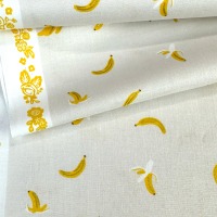 Rifle Paper Co. Orchard Bananas in Cream METALLIC Baumwollstoff 2