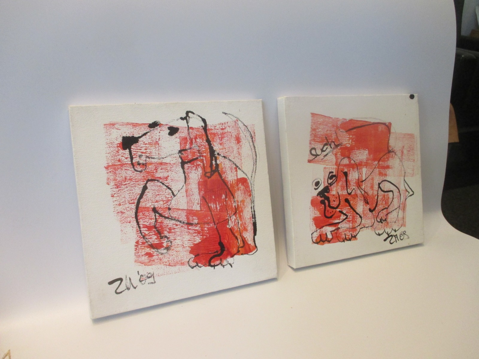 2 x rote Hunde in Acryl auf Leinwand Hundezeichnungen 3