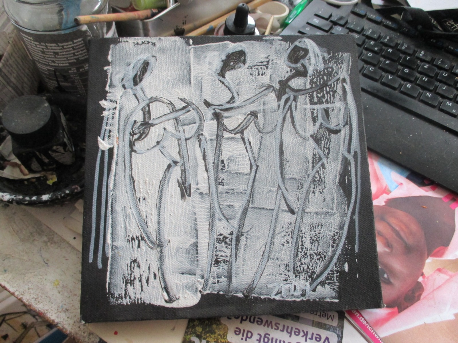 Frauen in schwarz-weiss Original-Zeichnungen auf Leinwand Acrylmalerei 20x20cm 5