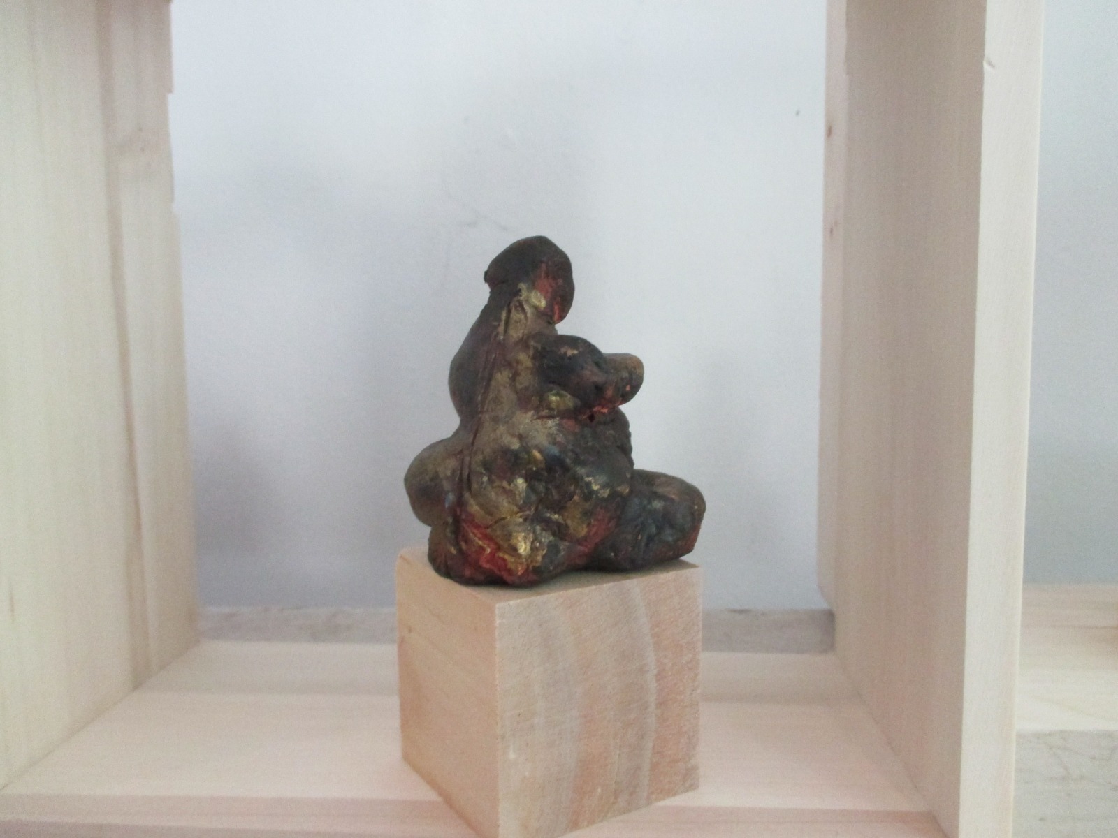 Sitzende Original Skulptur kleines Urweib - little Nude Einzelstück 3
