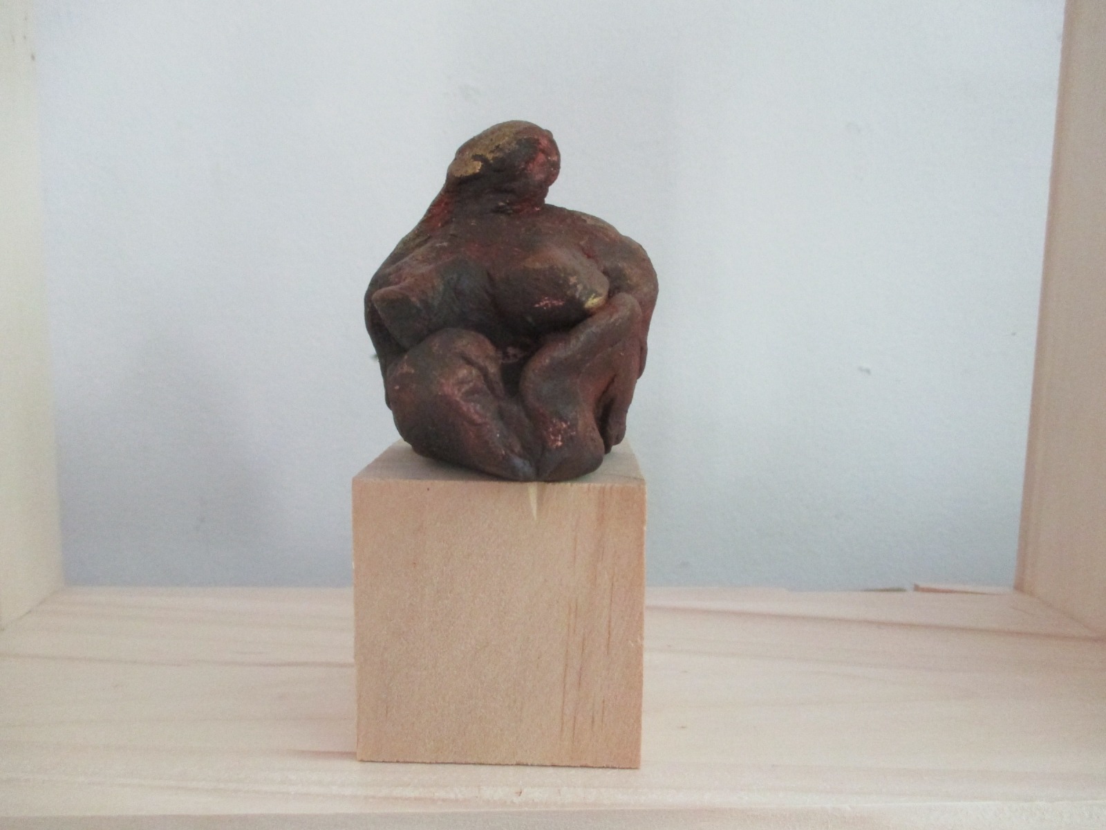 Sitzendes Urweib Original Skulptur little Nude Einzelstück