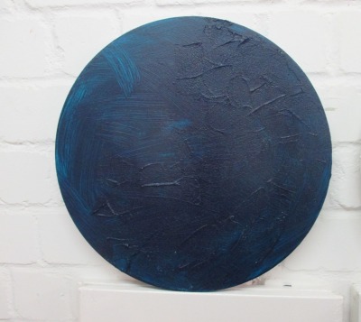 monocrome Strukturbilder in rund - Texture art blau Sandbild 40x40x2cm