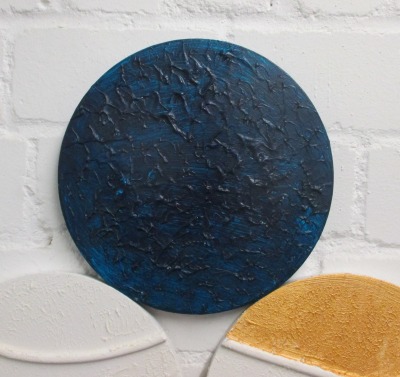 monochrome Strukturbilder in rund - Texture art blau Sandbild 30x2cm
