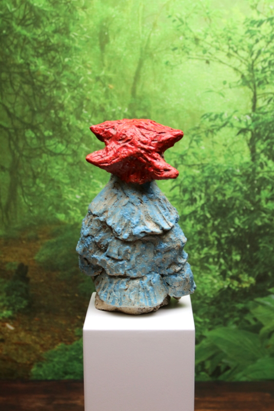 Keramikfigur Mädchen mit roten Haaren Kantenhocker Treppensitzer Unikat 4