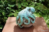 Keramik Oktopus auf Kugel, Beetstecker Gartenkugel Gartenkeramik - Unikat 4
