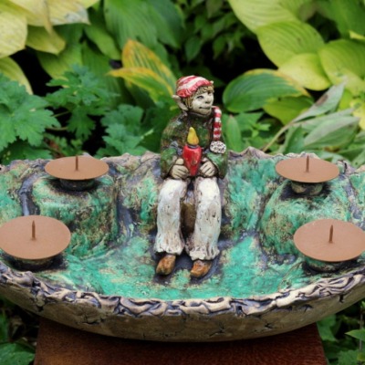 Adventsschale Elf Keramik Unikat - Märchenhafte Dekoschale für die Advents- und Weihnachtszeit