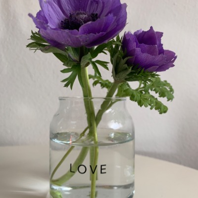 Kleine Glasvase Love - selbst für den kleinsten Strauß