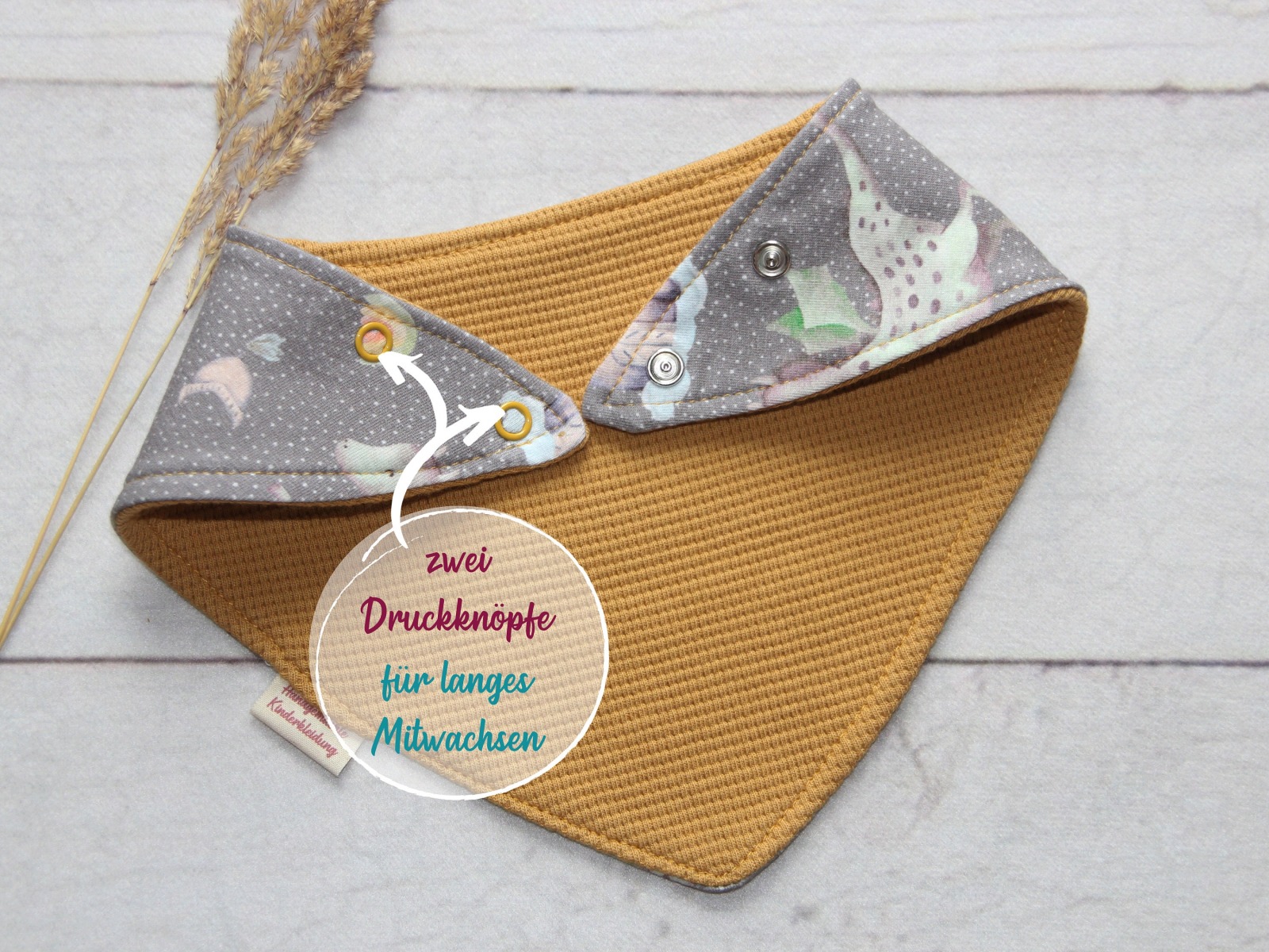 Babyset: Pumphose Mütze Halstuch kleiner Drache 10