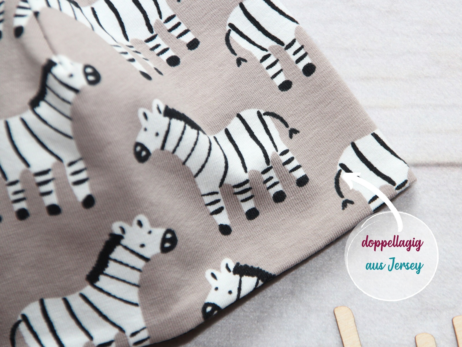 Babyset: Pumphose Mütze Halstuch Zebras 6