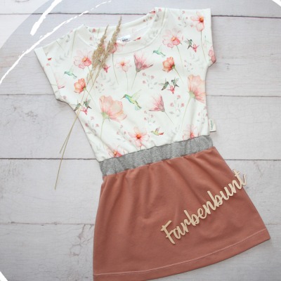 Sommerkleid Kolibris - kurzarm Kleid mit Kolibris und Blüten | Strandkleid Mädchen | lässiges