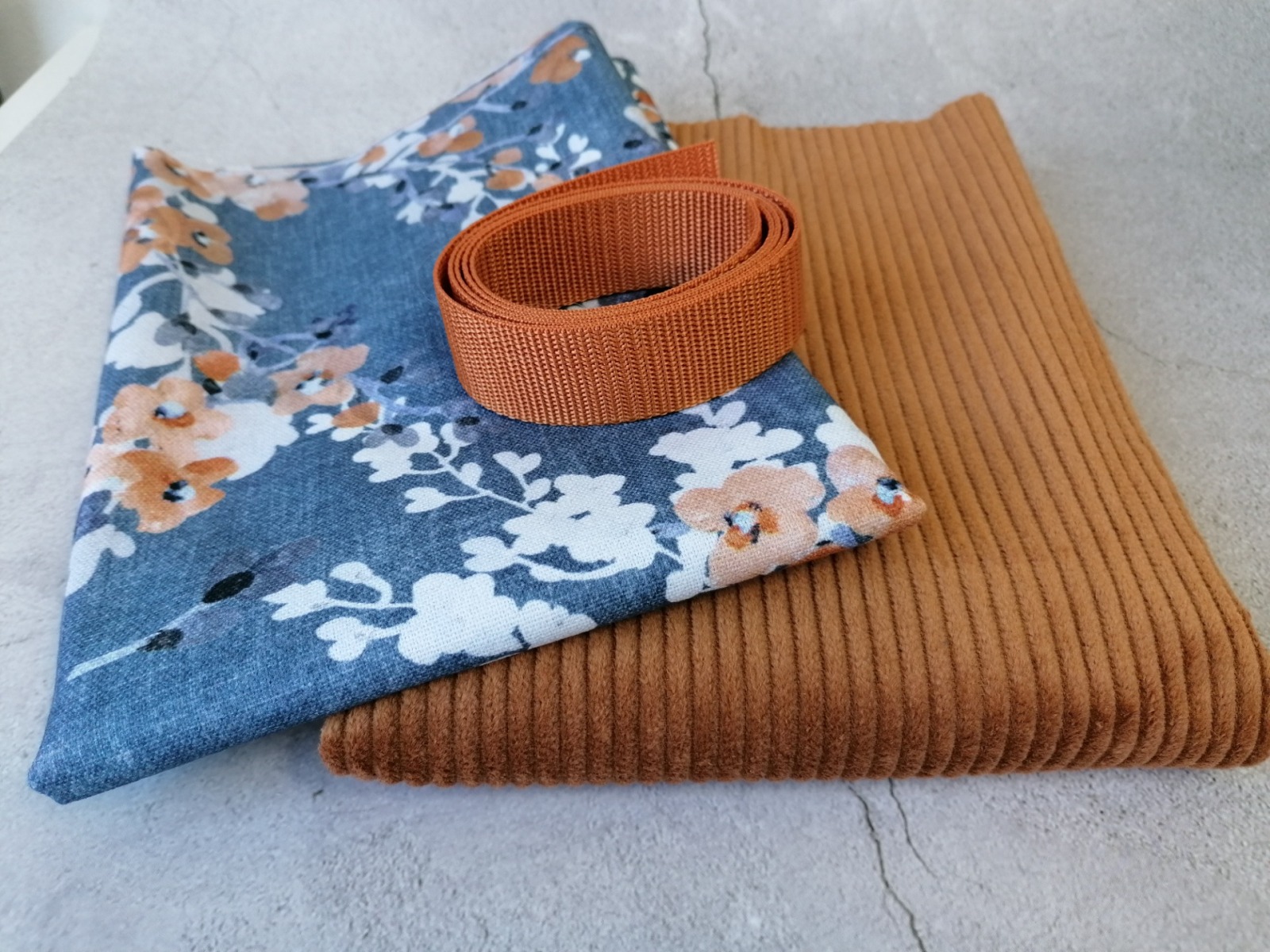1 DIY Set Materialpaket für Tasche oder Kissen Alles Drin DIY Set blau rost 2
